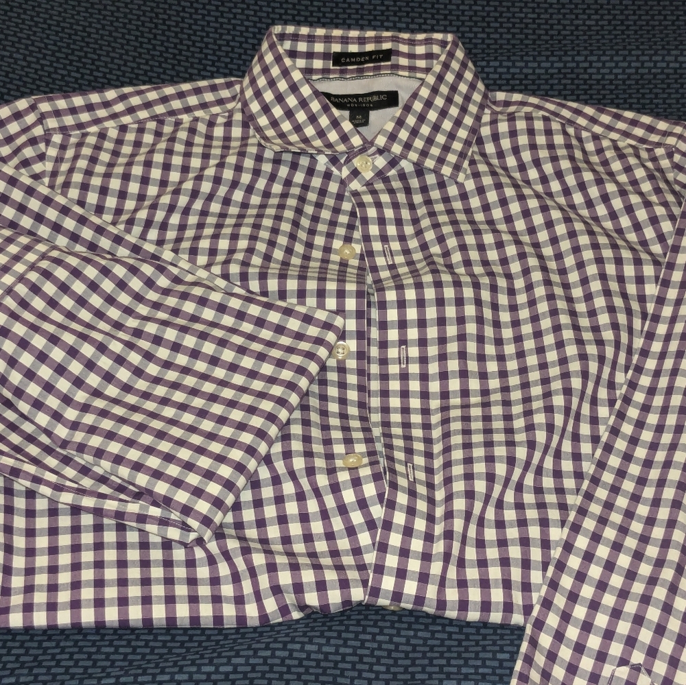 BananaRepublic like new button-up